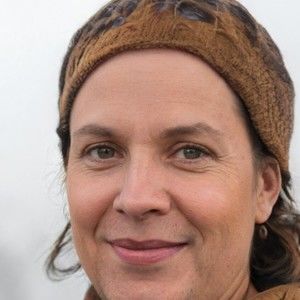 Meet your Posher, Marcia